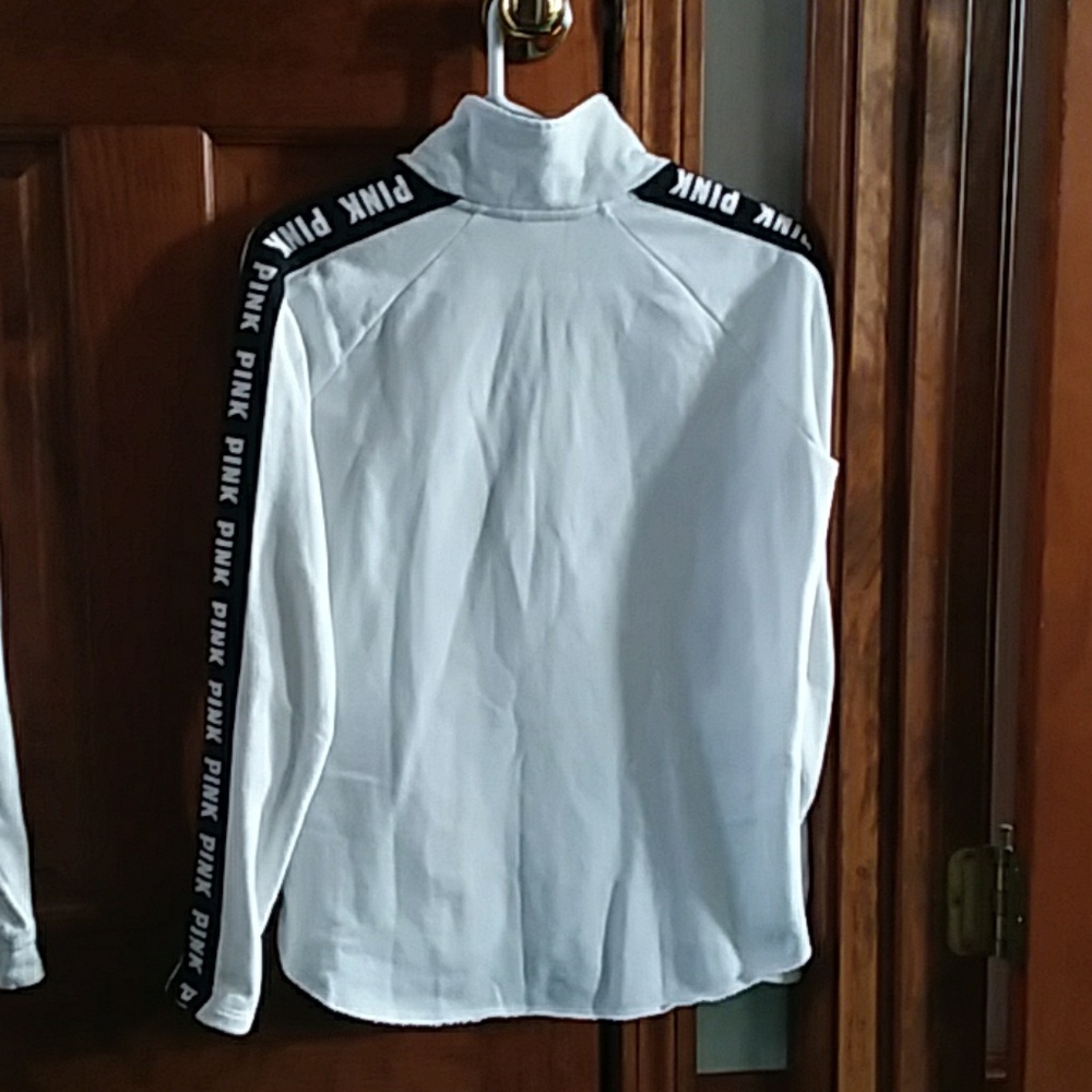 White and black PINK VS quarter zip - Picture 5 of 6